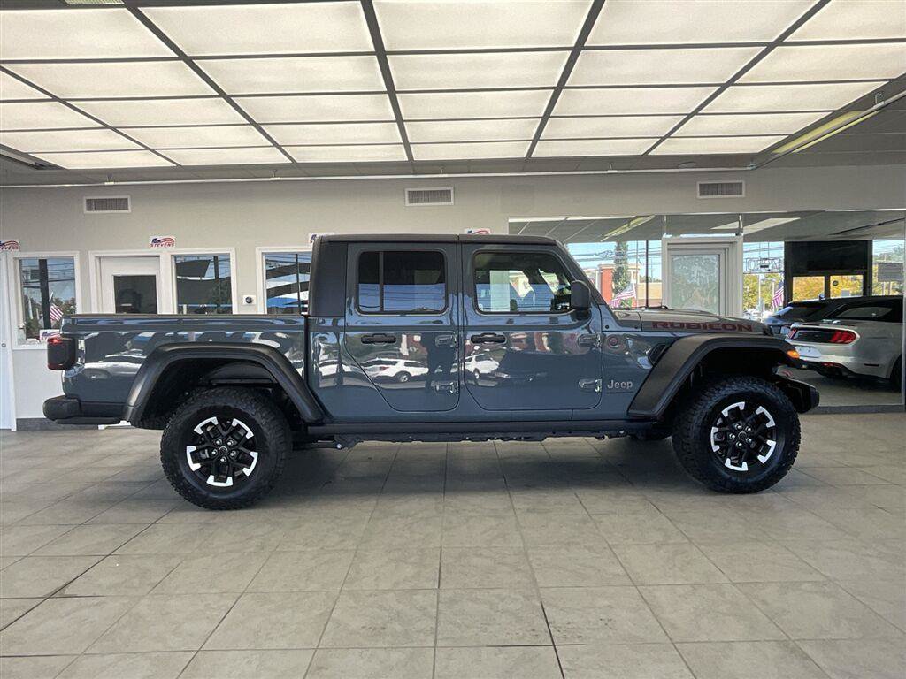 Used 2026 Jeep Gladiator Rubicon AWD/4WD image 4