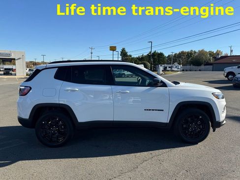 New 2026 Jeep Compass Latitude AWD/4WD image 2