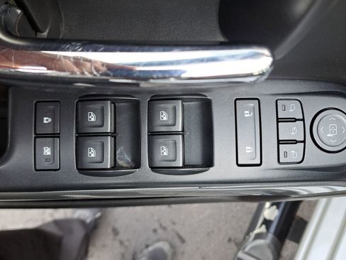 Used 2018 Chevrolet Silverado 2500 LTZ w/ Duramax Plus Package image 22