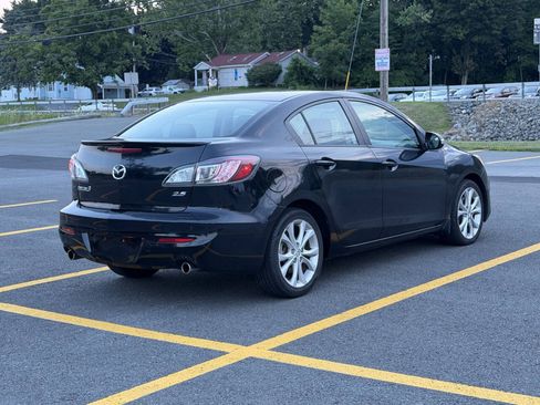 Used 2010 MAZDA MAZDA3 s Grand Touring FWD image 2