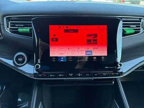 Used 2022 Jeep Wagoneer Series III image 24