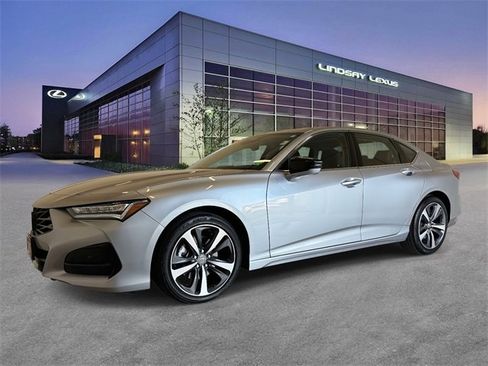 Used 2024 Acura TLX w/ Technology Package image 1