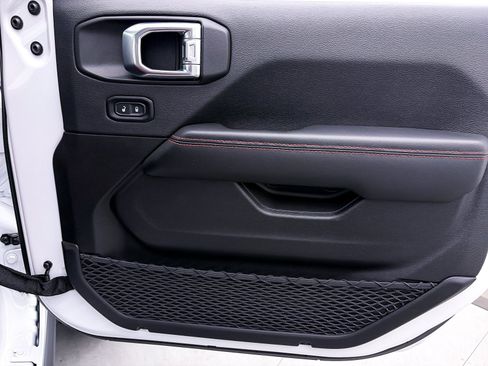 Used 2024 Jeep Wrangler Unlimited Rubicon 392 image 39