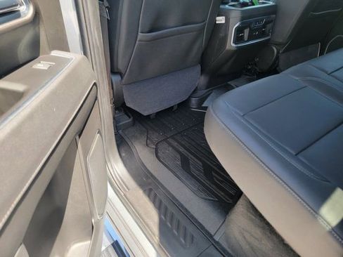 Used 2025 GMC Sierra 3500 SLT w/ SLT Premium Package AWD/4WD image 16