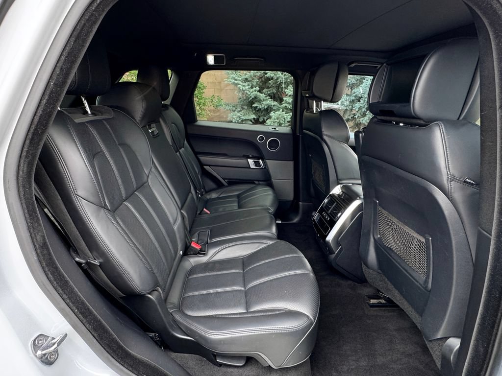 Used 2016 Land Rover Range Rover Sport Supercharged AWD/4WD image 37