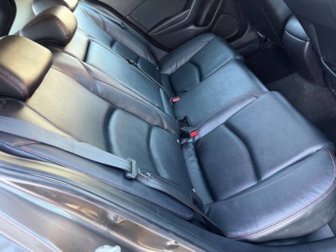 Used 2016 MAZDA MAZDA3 i Sport w/ Preferred Equipment Package image 32