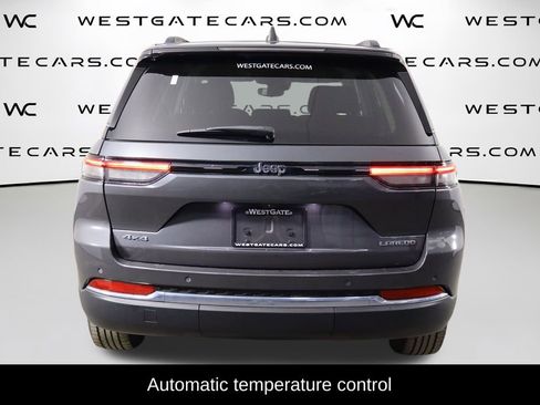 Used 2023 Jeep Grand Cherokee Laredo image 4