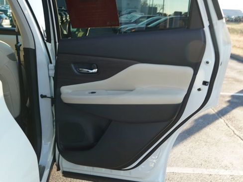 Used 2024 Nissan Murano Platinum w/ Cargo Package image 21