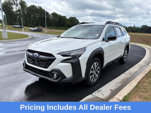 Certified 2024 Subaru Outback Premium AWD/4WD image 3