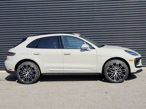 New 2026 Porsche Macan image 7