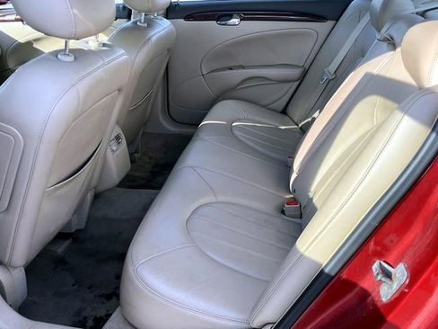 Used 2009 Buick Lucerne CXL image 11