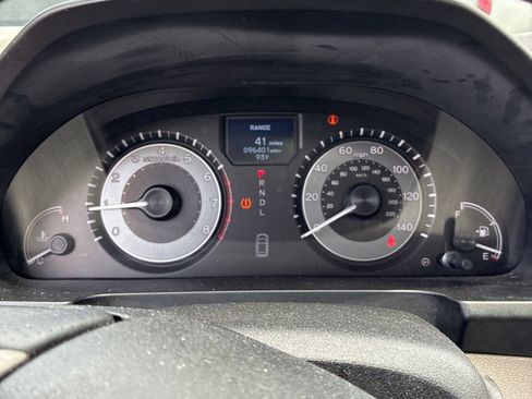 Used 2016 Honda Odyssey Touring Elite image 5