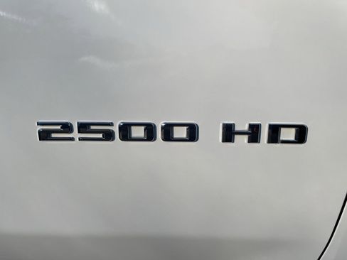 Certified 2024 Chevrolet Silverado 2500 LT w/ Convenience Package image 39