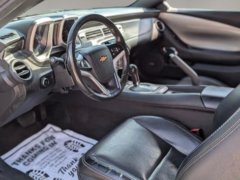 Used 2012 Chevrolet Camaro LT RWD image 9