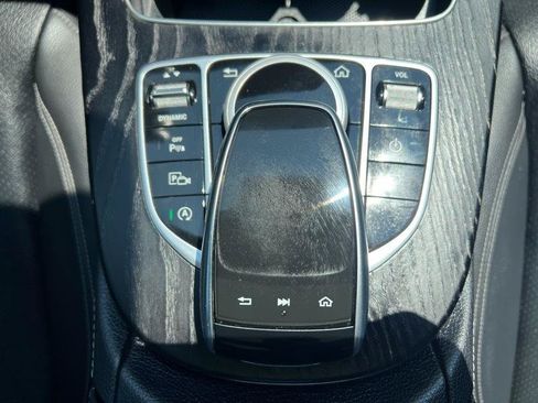 Used 2018 Mercedes-Benz E 300 4MATIC w/ Premium 2 Package (Q02) image 19