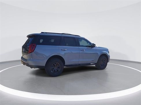 New 2025 Ford Expedition Tremor image 8