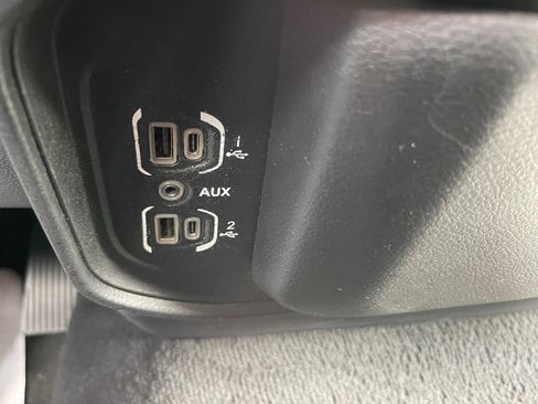 Used 2020 RAM 1500 Big Horn image 16