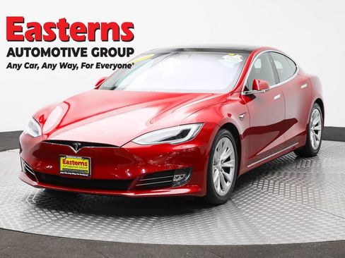 Used 2016 Tesla Model S 90D image 1