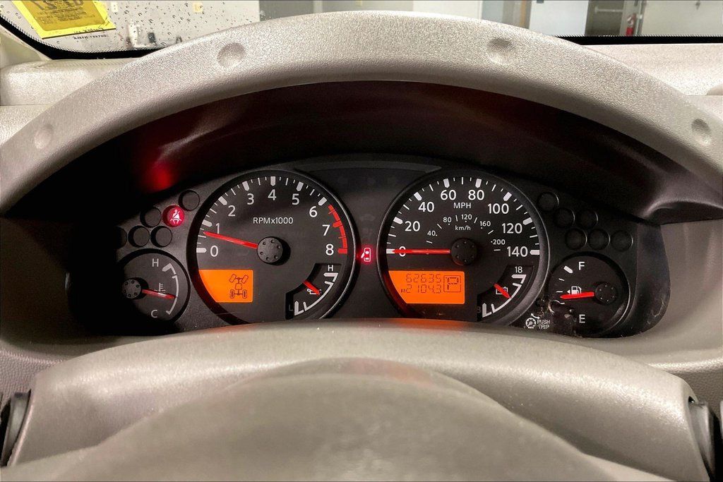Used 2018 Nissan Frontier SV AWD/4WD image 14