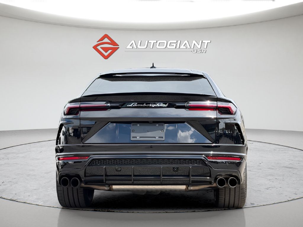 Used 2021 Lamborghini Urus AWD/4WD image 6