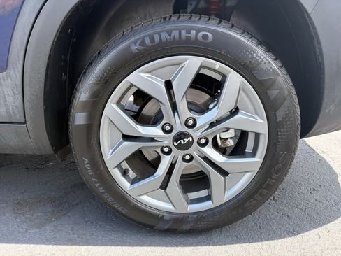 Used 2026 Kia Seltos LX AWD/4WD image 11