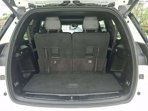 Used 2023 Jeep Grand Cherokee L Laredo AWD/4WD image 35