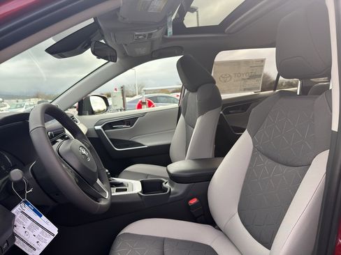 New 2025 Toyota RAV4 XLE w/ Convenience Package image 13