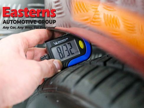 Used 2023 BMW M440i Coupe w/ Premium Package image 28