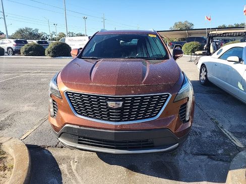 Certified 2020 Cadillac XT4 Premium Luxury image 2