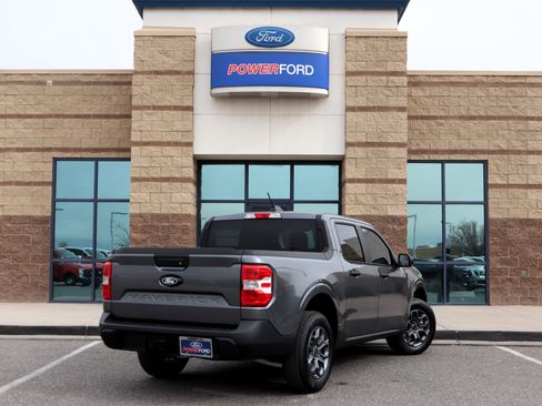 New 2026 Ford Maverick XLT w/ XLT Luxury Package AWD/4WD image 5