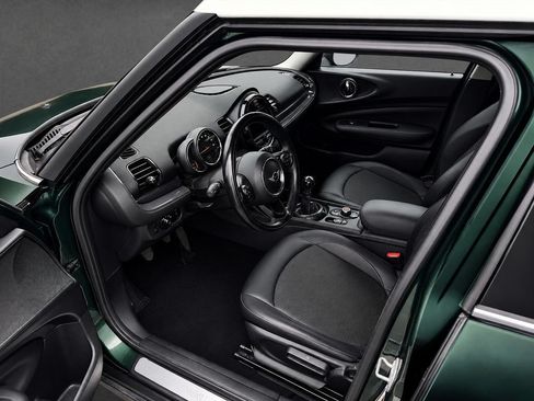 Used 2017 MINI Cooper Clubman FWD image 7