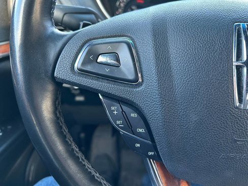 Used 2017 Lincoln MKX Reserve image 10