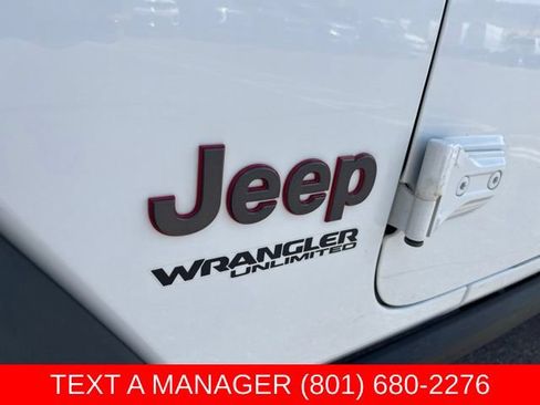 Used 2019 Jeep Wrangler Unlimited Rubicon AWD/4WD image 9