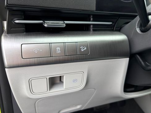 Used 2024 Hyundai Kona SEL image 22