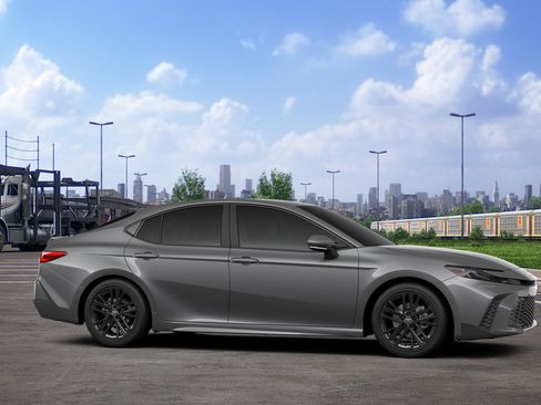 New 2026 Toyota Camry SE w/ Convenience Package AWD/4WD image 13
