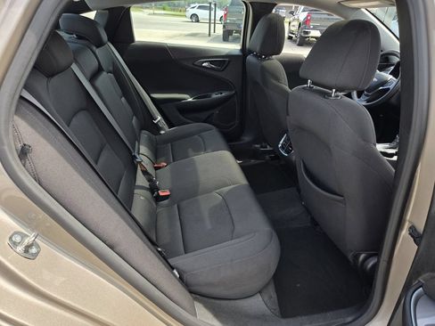 Used 2024 Chevrolet Malibu LT FWD image 19