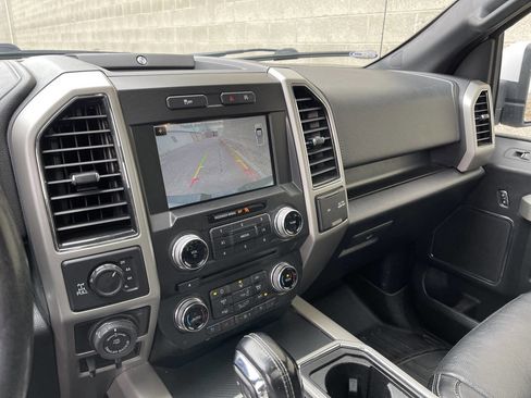 Used 2018 Ford F150 Lariat w/ Equipment Group 502A Luxury image 19