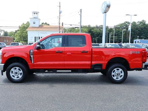 New 2026 Ford F350 XLT w/ FX4 Off-Road Package AWD/4WD image 13