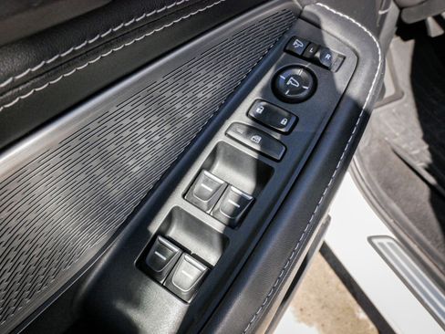 Used 2024 Acura MDX SH-AWD w/ Advance Package image 15