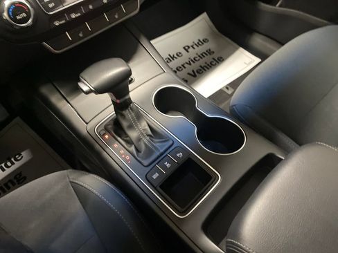 Used 2019 Kia Sorento AWD w/ LX Convenience Package image 20