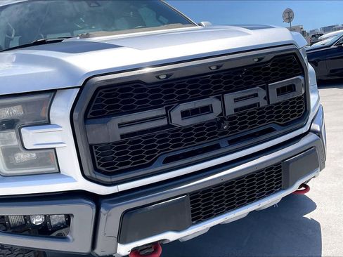 Used 2018 Ford F150 Raptor w/ Equipment Group 802A Luxury AWD/4WD image 33