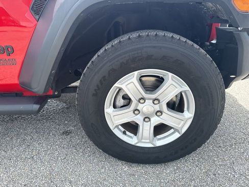 Certified 2021 Jeep Wrangler Unlimited Sport image 17