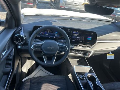 New 2026 Chevrolet Equinox LT w/ Midnight Edition image 27