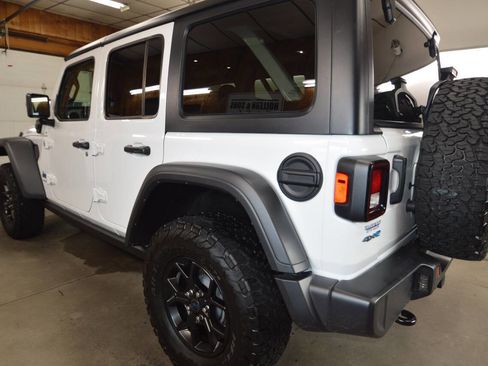 Used 2025 Jeep Wrangler Unlimited Sport S 4xe image 24