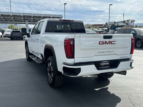 Used 2025 GMC Sierra 3500 Denali image 22