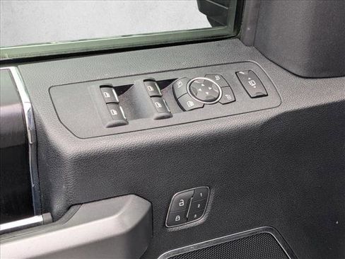 Used 2019 Ford F250 Platinum w/ Platinum Ultimate Package image 12