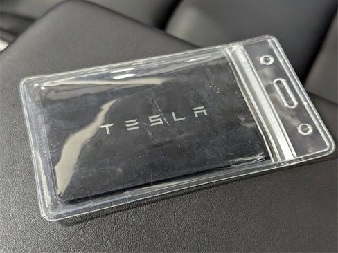 Used 2023 Tesla Model Y Long Range image 22