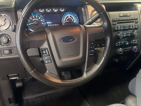 Used 2011 Ford F150 XLT w/ XLT Chrome Pkg AWD/4WD image 10