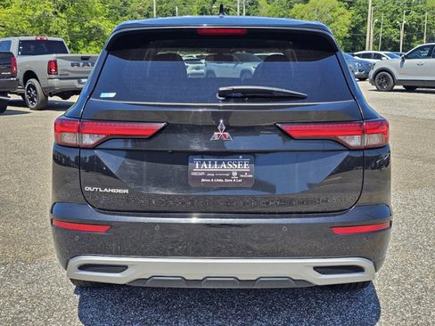 Used 2022 Mitsubishi Outlander SE FWD image 10