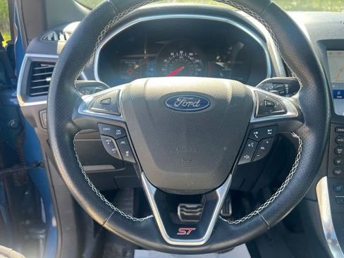 Used 2019 Ford Edge ST w/ Equipment Group 401A AWD/4WD image 28